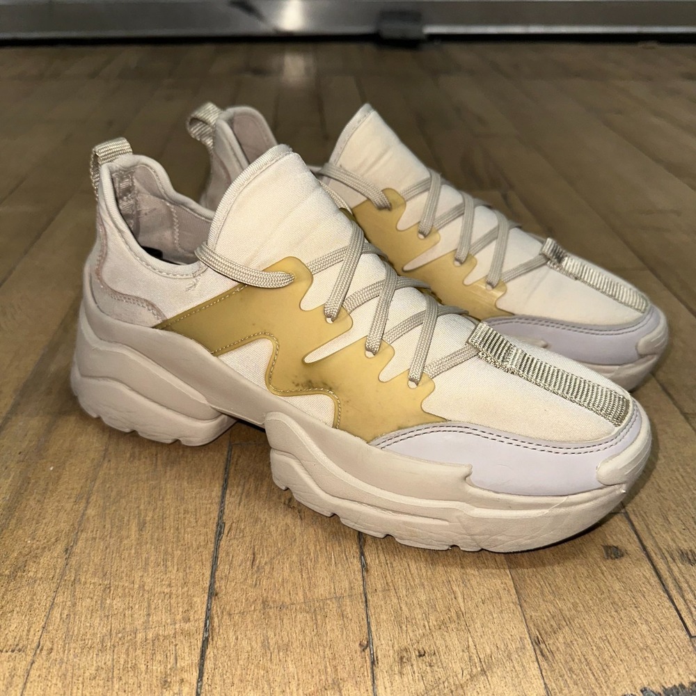 Zara Neoprene Sneakers Women's Size 38 Cream‎ Low Top Round Toe Lace Up Outdoor